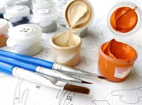 Lay Your Canvas Out On A Well Lit Area Flat Surface